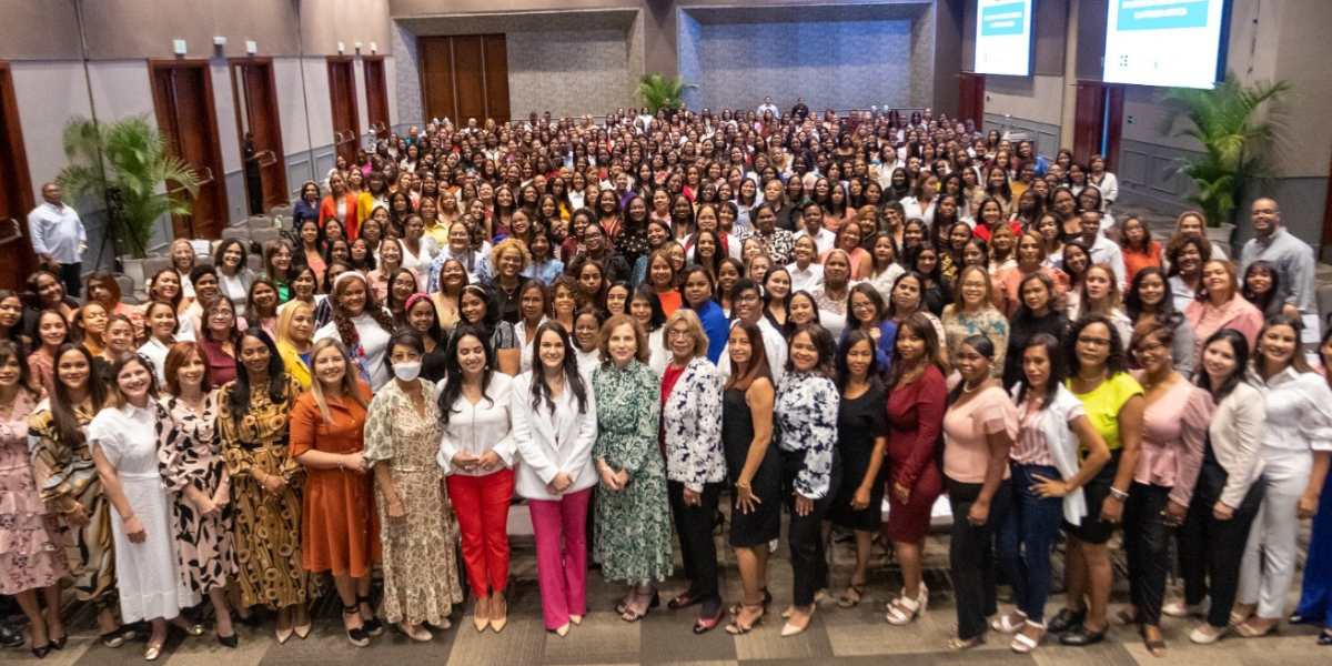  imagen Fotos de participantes del diplomado&nbsp;en Atenci&oacute;n a la Primera Infancia 