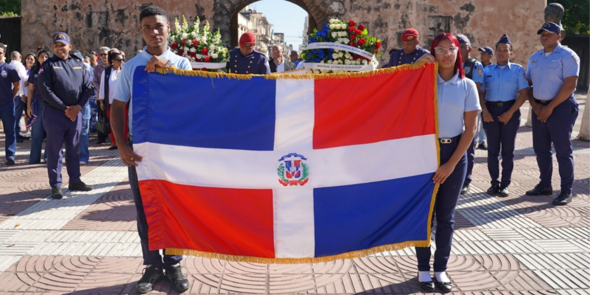  imagen Estudiantes del voluntariado Agentes al 100 participar&aacute;n en una jornada c&iacute;vica y pedag&oacute;gica del Ministerio de Educaci&oacute;n en el Altar de la Patria&nbsp; 