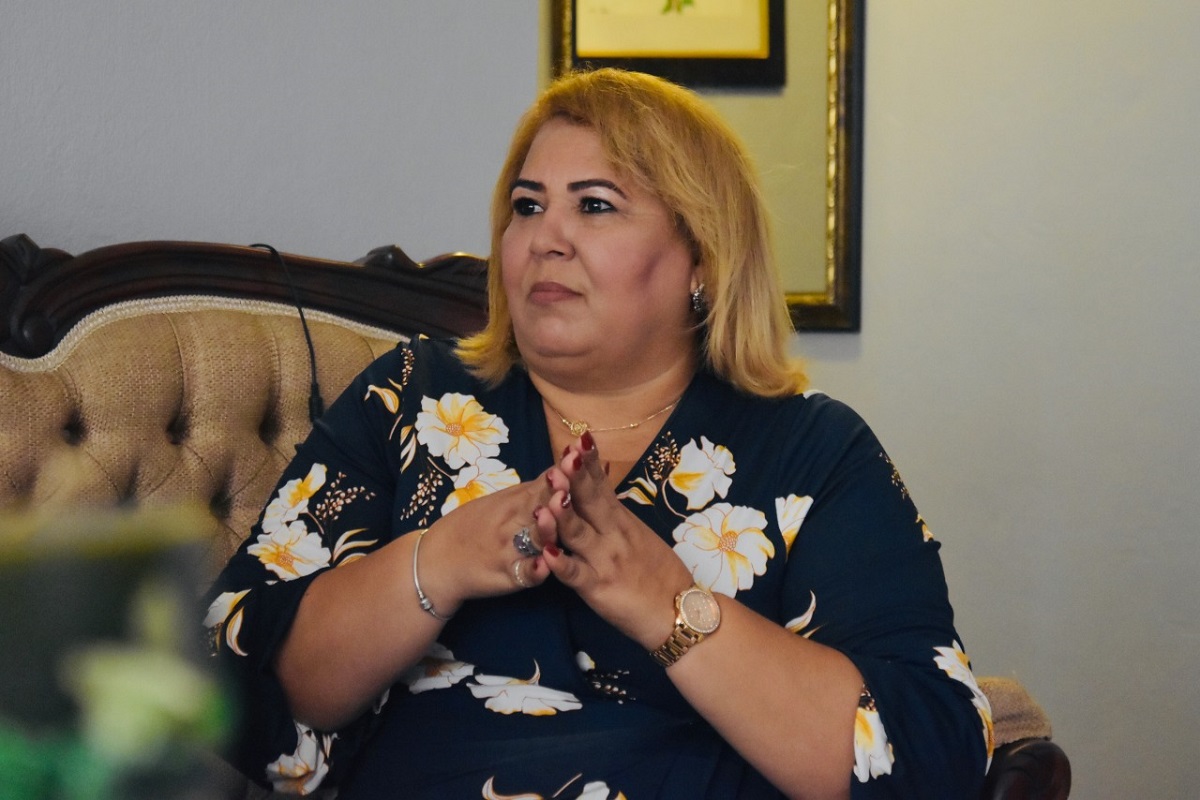  imagen Kirsis Mercedes Checo 