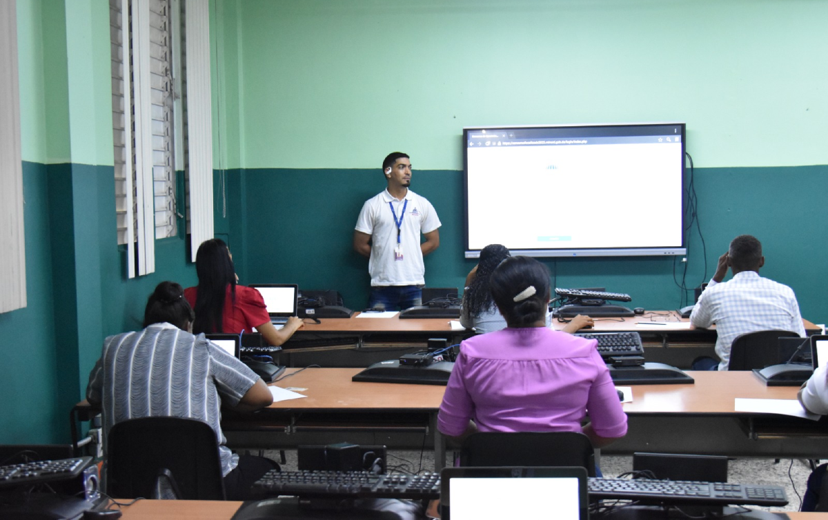  imagen Postulantes del&nbsp; Concurso de Oposici&oacute;n Docente Focalizado 2023. 