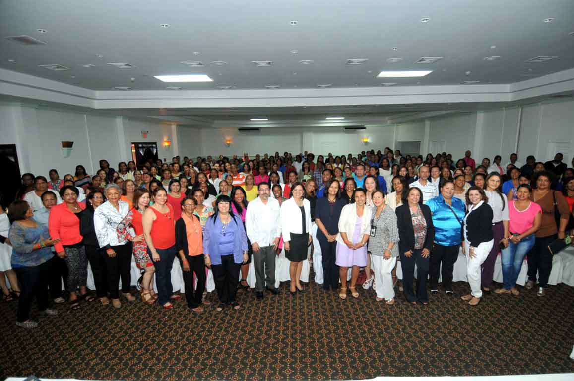  imagen En ocasión del Día Nacional del Orientador Escolar MINERD destaca rol de los orientadores y psicólogos en la educación integral de los estudiantes 