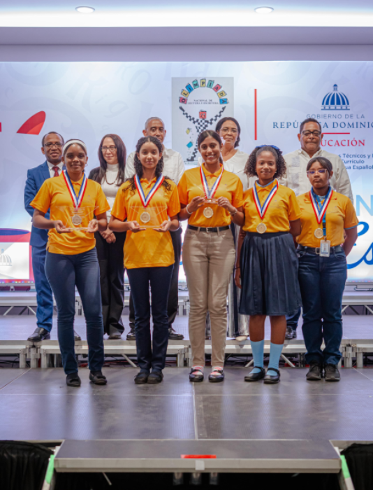  imagen Estudiantes destacados en la vig&eacute;sima segunda edici&oacute;n de la Olimpiada Nacional de Lectura y Escritura 2025 
