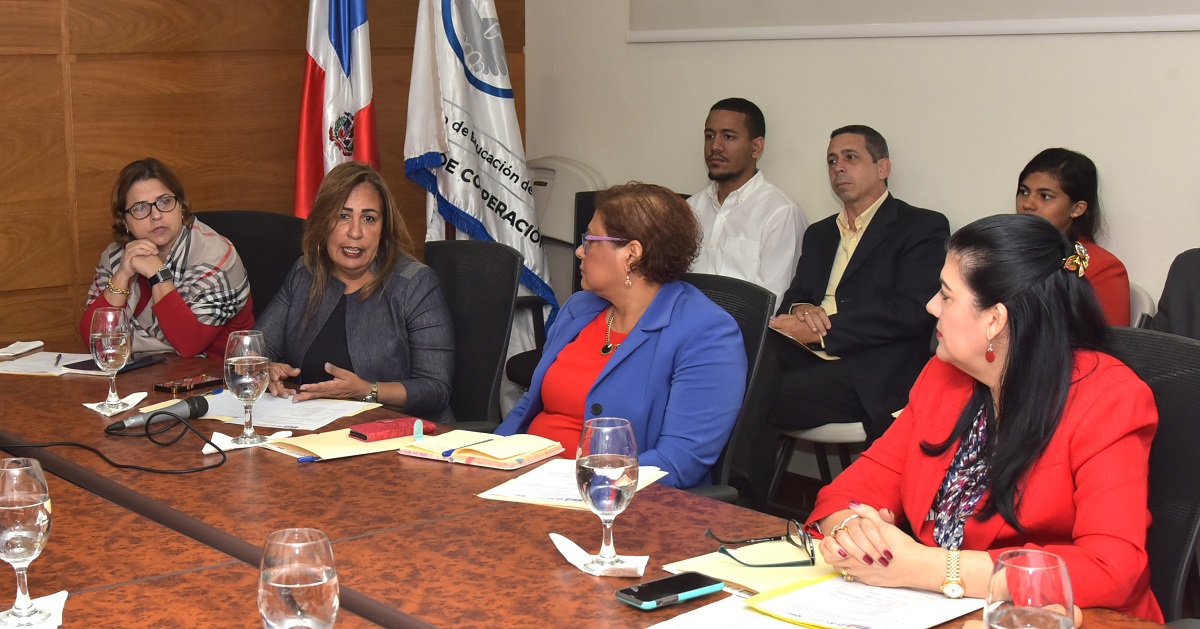  imagen La presentaci&oacute;n de la iniciativa estuvo a cargo de Edgar Gonz&aacute;lez y Nelson Hern&aacute;ndez, representantes del Consorcio SIGIL y de la Fundaci&oacute;n Creamos, respectivamente.&nbsp; 