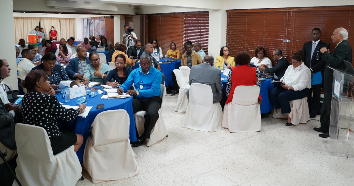  imagen Ministerio de Educaci&oacute;n&nbsp; socializa con los directores de las regionales y distritales de los ejes Este, Sur, Norte y Central el Programa Nacional de Inducci&oacute;n Nuevos Docentes 2022-2023. 