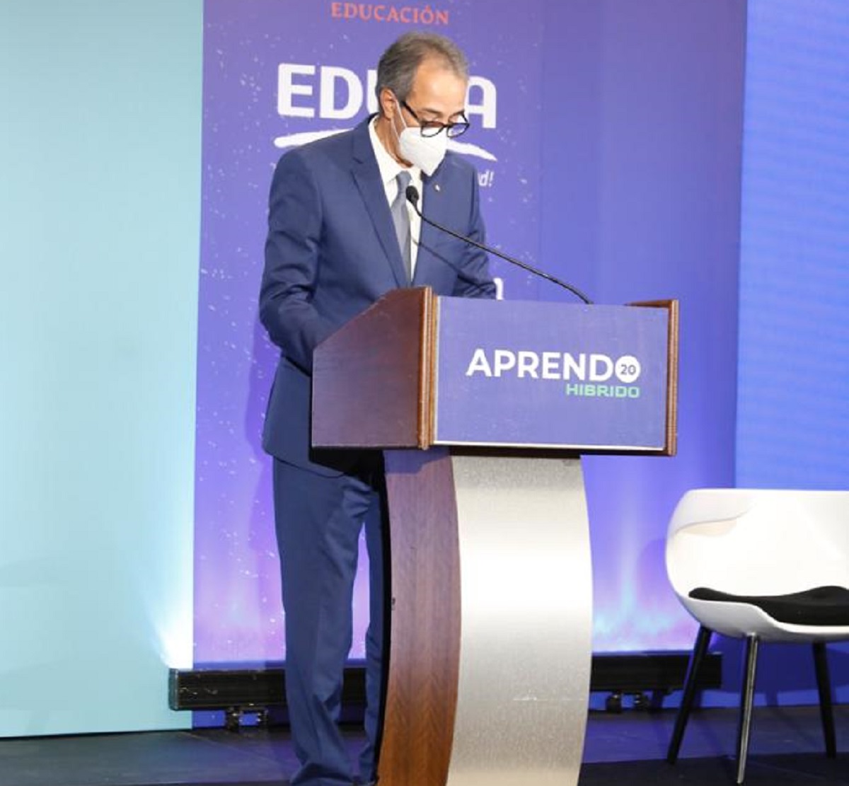  imagen El ministro Fulcar, tuvo a su cargo este viernes las palabras de apertura del XXIV Congreso Internacional de Educaci&oacute;n Aprendo reimaginando la educaci&oacute;n: un modelo h&iacute;brido que auspicia EDUCA. 