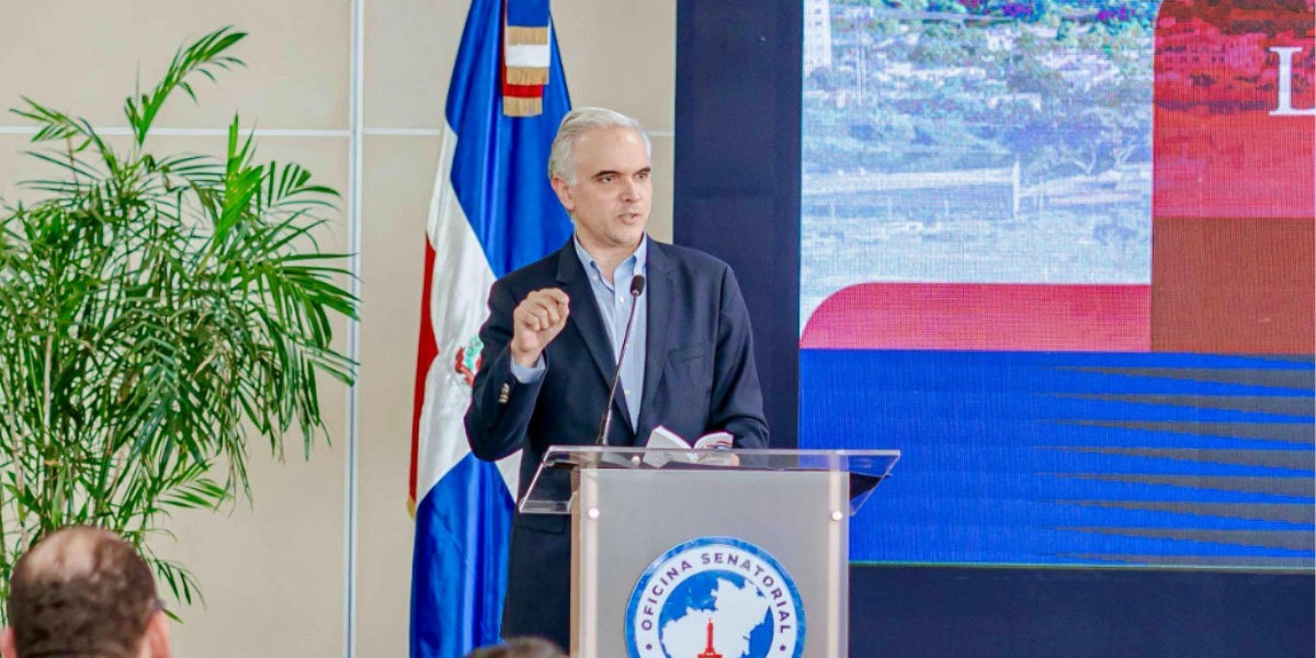  imagen Ministro de Educaci&oacute;n, Luis Miguel De Camps 