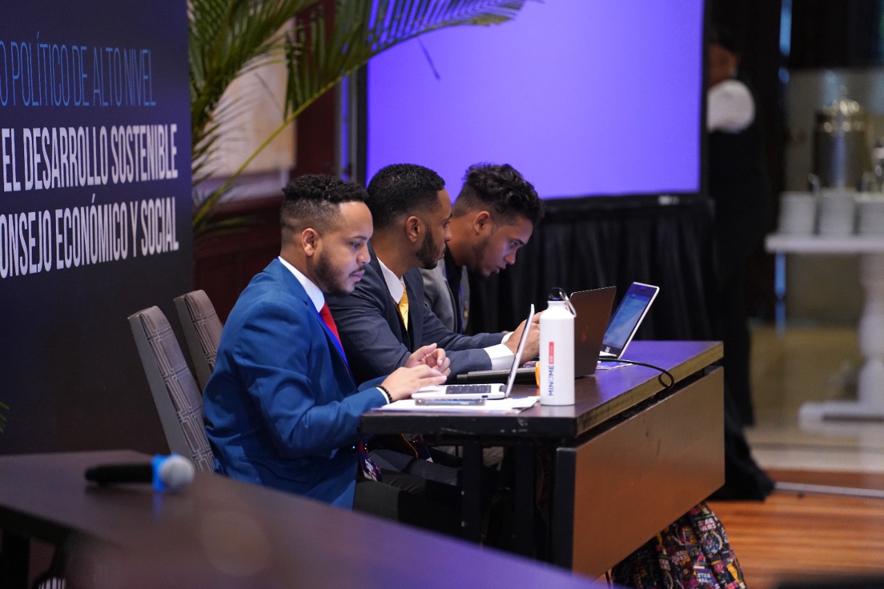  imagen Captura del evento que conto con la participaci&oacute;n de 350 estudiantes de toda la Republica Dominicana 