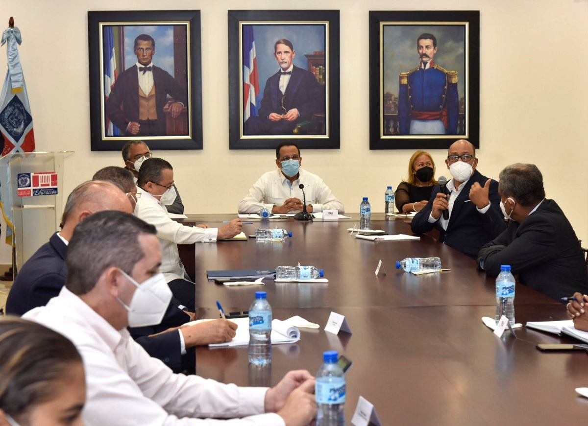  imagen &nbsp;El ministro de Educaci&oacute;n, Antonio Pe&ntilde;a Mirabal 