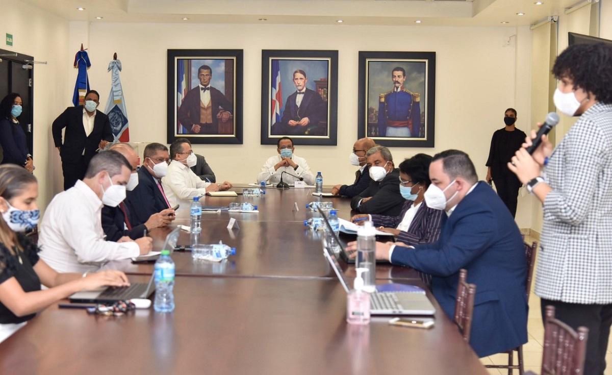  imagen &nbsp;El ministro de Educaci&oacute;n, Antonio Pe&ntilde;a Mirabal 