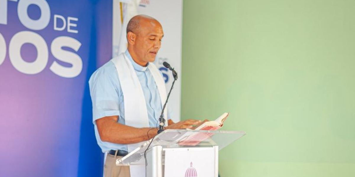  imagen Fotos de la nueva escuela en las Matas de Farfan&nbsp; 