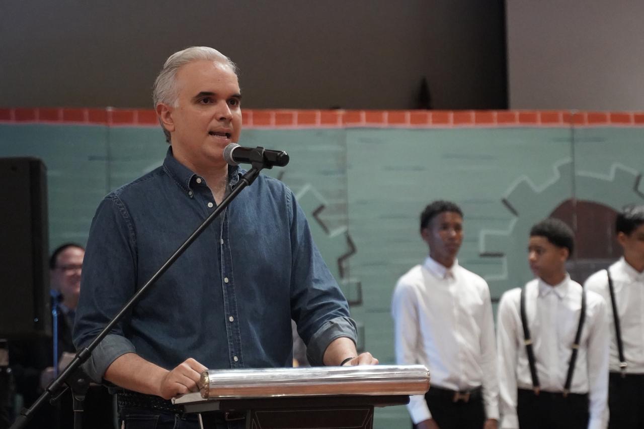  imagen Fotos de estudiantes en la Gala de Arte&nbsp; 