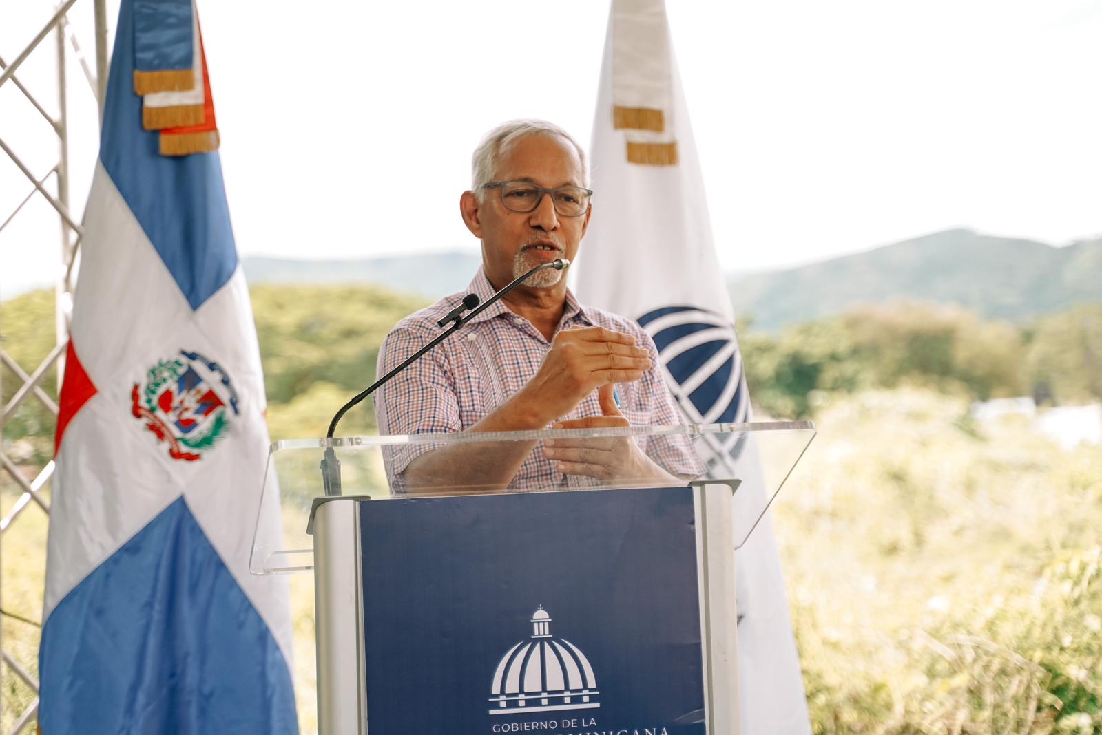  imagen Ministro &Aacute;ngel Hern&aacute;ndez&nbsp; 