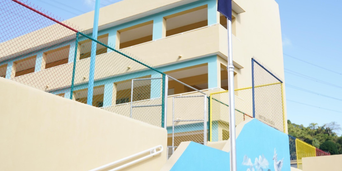  imagen Foto de Escuela 