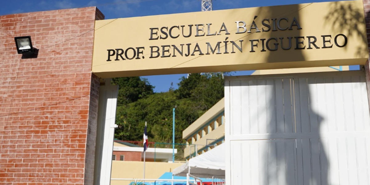  imagen Foto de Escuela 