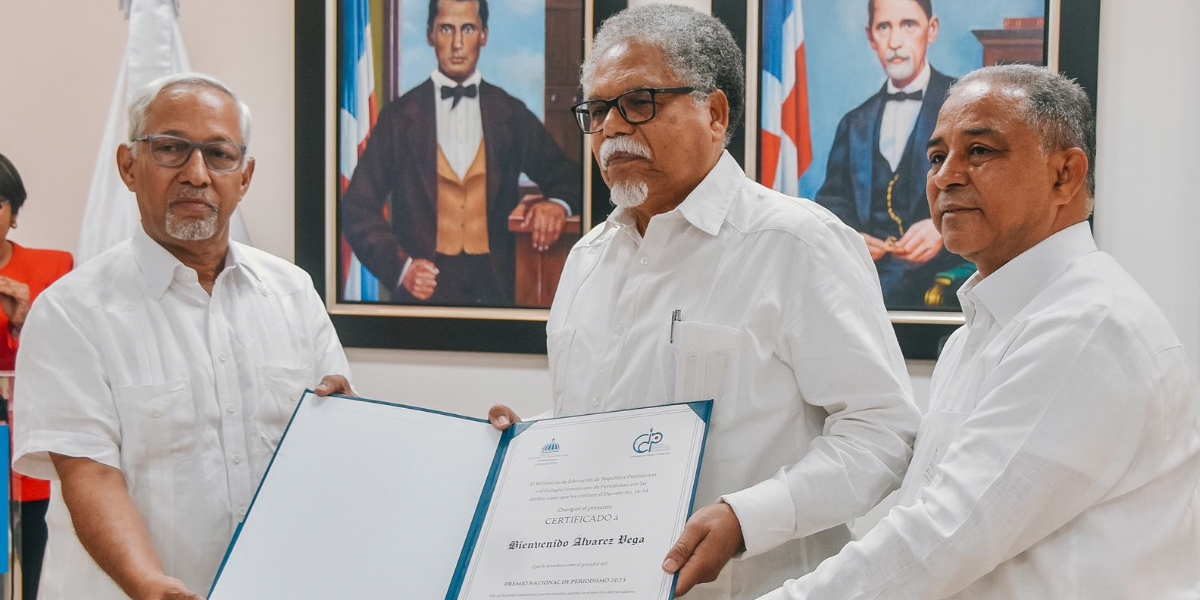  imagen periodista Bienvenido &Aacute;lvarez Vega 