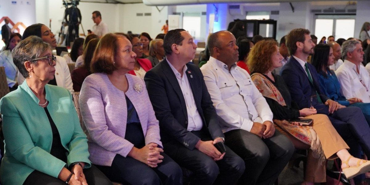  imagen RedPEA y Minerd 