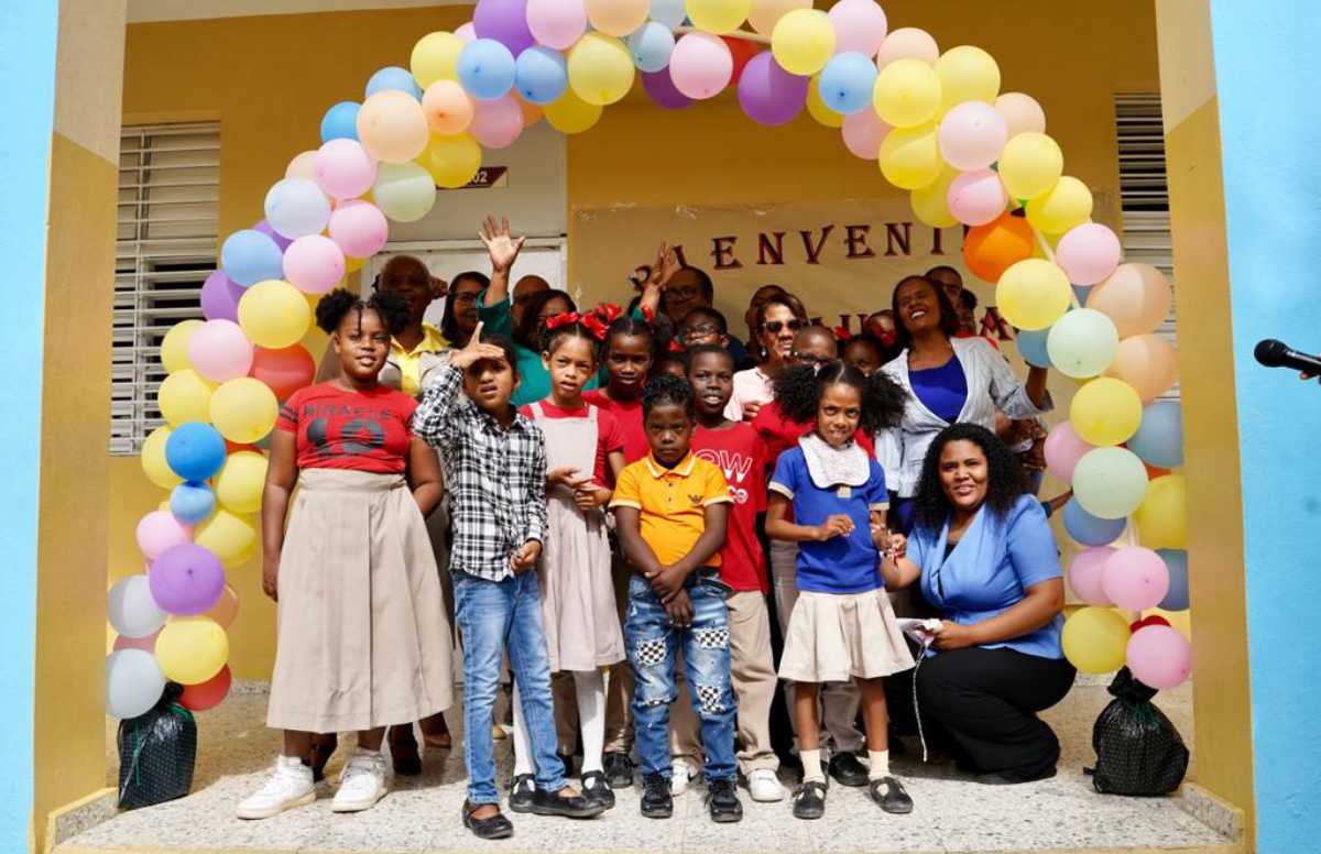  imagen Colaboradores del ministerio de Educaci&oacute;n. 