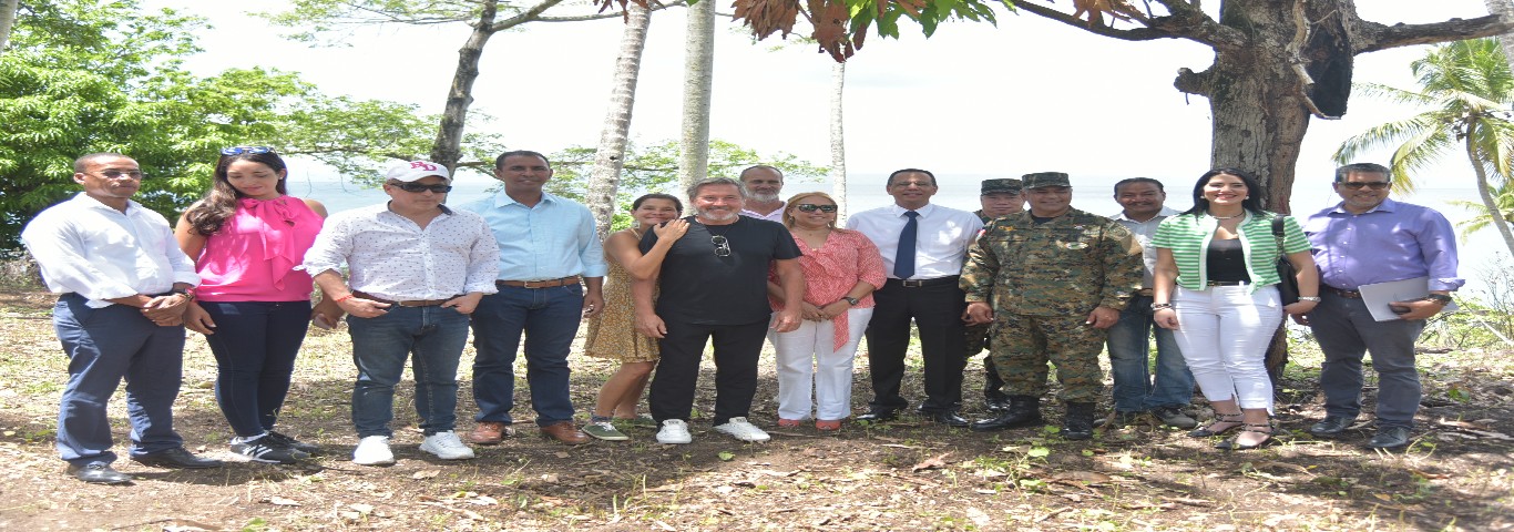  imagen Ministro Antonio Pe&ntilde;a Mirabal en recorrido con Ricardo Montaner 