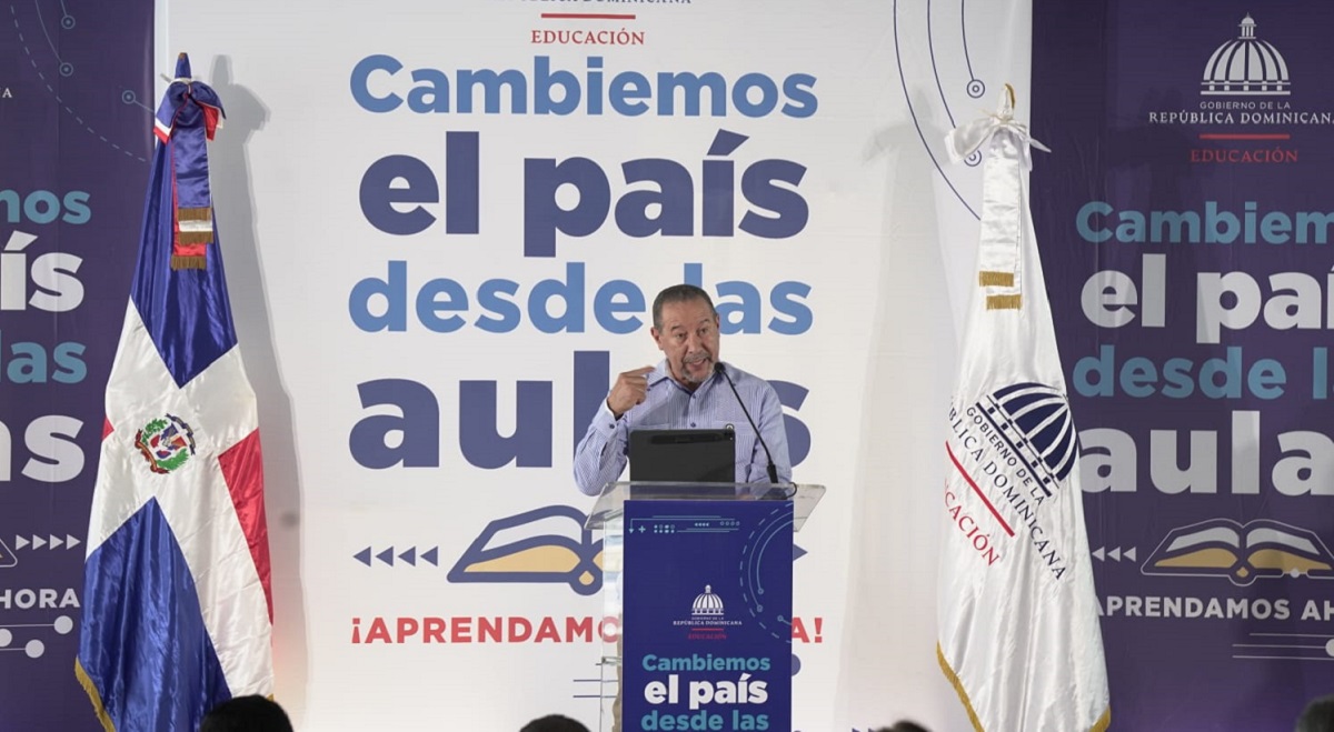  imagen Presidennte Luis Abinader, en inauguraci&oacute;n del Liceo Gregorio Everest Crisp&iacute;n&nbsp; 