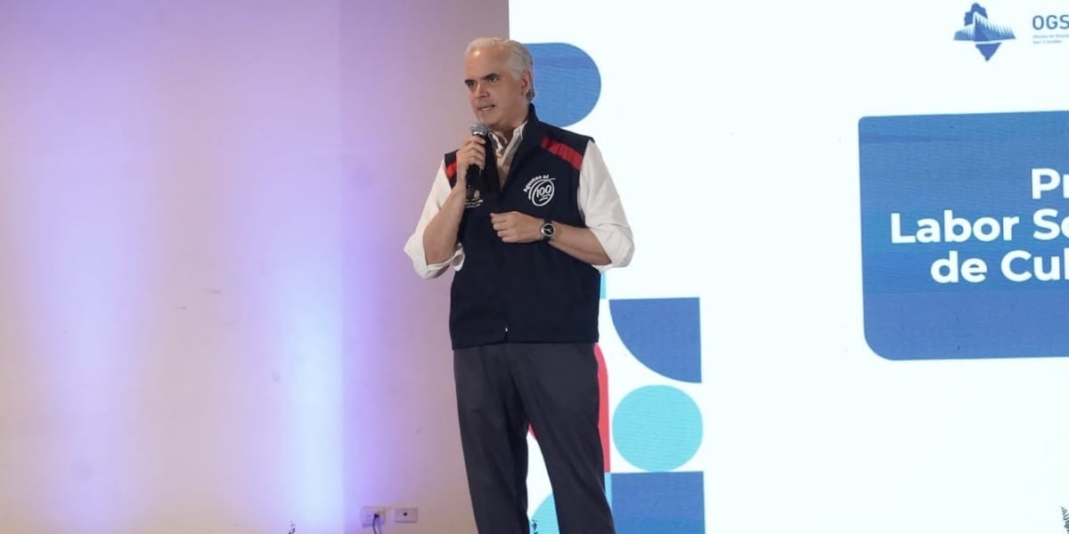  imagen &nbsp;
&nbsp;Luis Miguel De Camps participando en la presentaci&oacute;n de la tercera edici&oacute;n del Programa de Labor Social y Promoci&oacute;n de la Cultura Ciudadana.
&nbsp; 