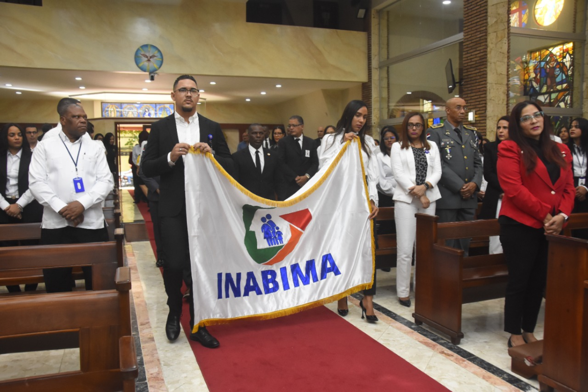  imagen Colaboradores del INABIMA. 