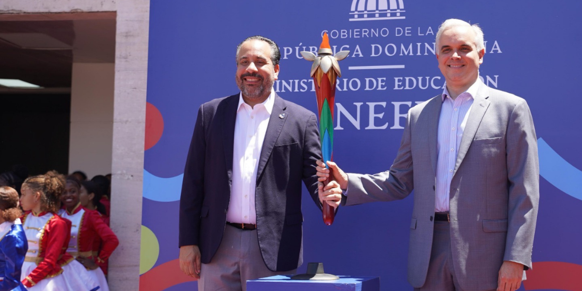  imagen acto inaugural del recorrido de la antorcha de los XI Juegos Escolares Deportivos Nacionales 