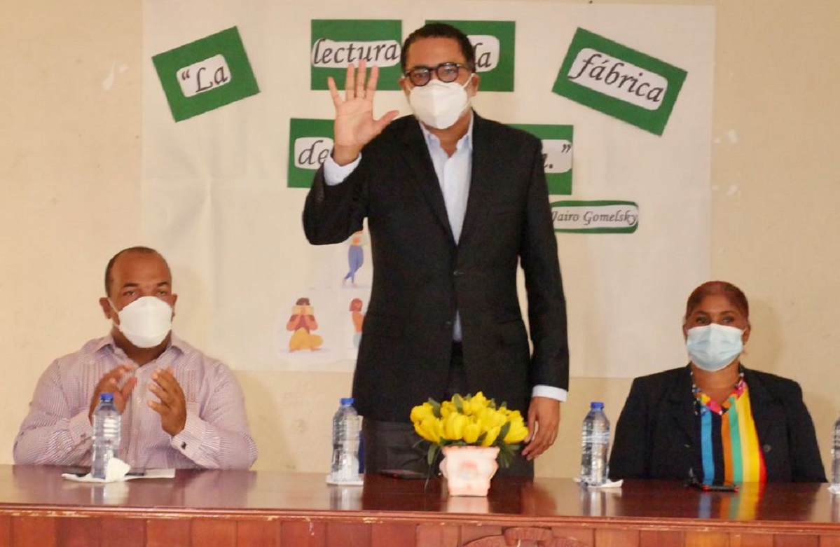  imagen El director de Cultura, Luis R. Santos 