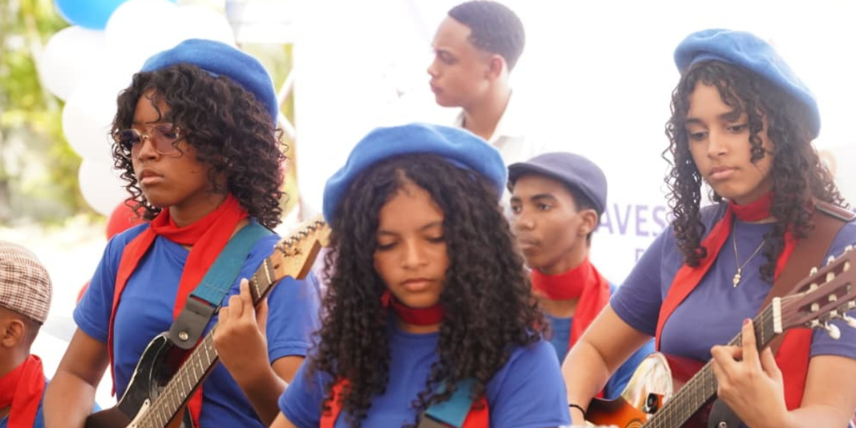  imagen fotos de estudiantes de la modalidad en artes&nbsp; 