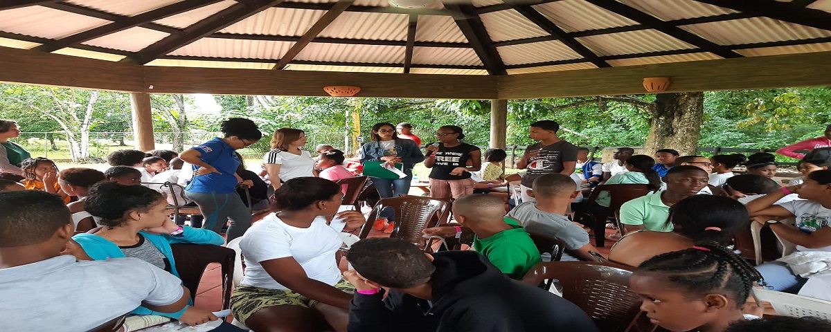  imagen Participantes del campamento 