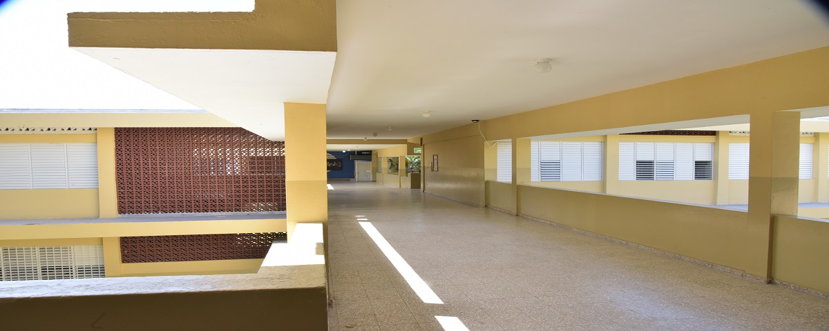  imagen Fachada del centro educativo Gaston Fernando Deligne 