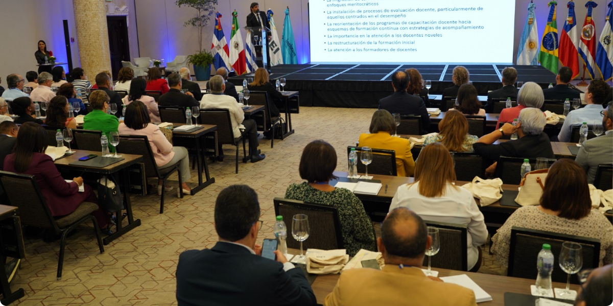  imagen &nbsp;viceministro de Acreditaci&oacute;n y Certificaci&oacute;n, Francisco de D&rsquo;Oleo 