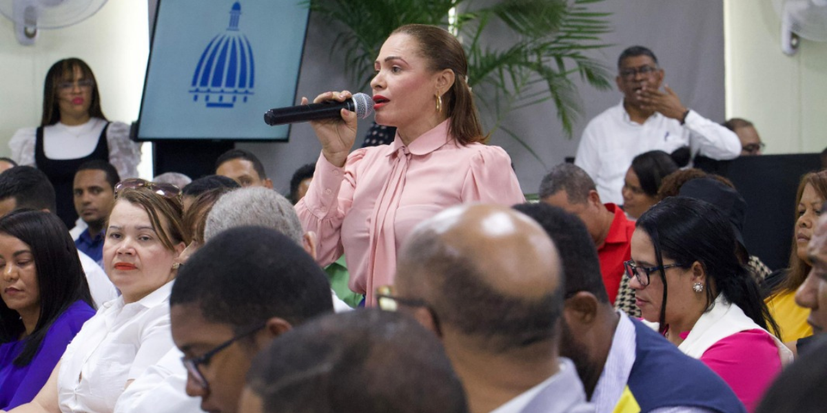  imagen ministro de Educaci&oacute;n, Luis Miguel De Camps, 