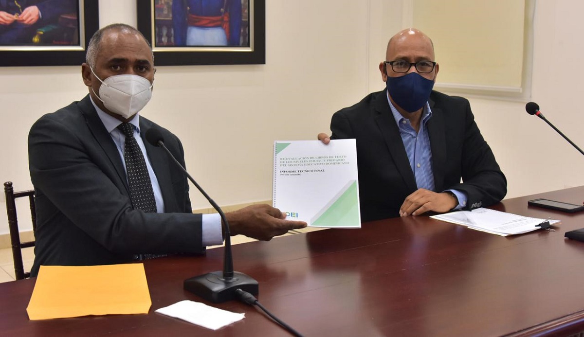  imagen Director de Gabinete Ministerial, Henry Santos 