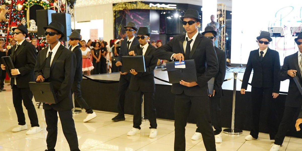  imagen fotos de estudiantes bailando en el escenario&nbsp; 