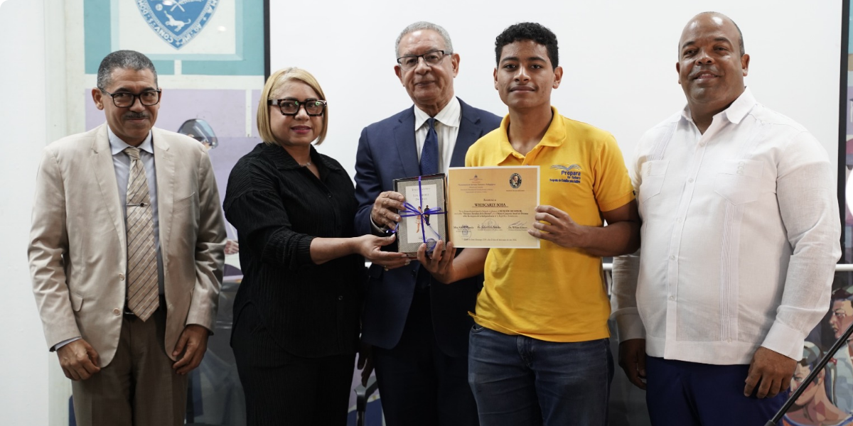  imagen Premios del primer concurso nacional de poes&iacute;a y d&eacute;cimas &ldquo;Mujeres de la Independencia&rdquo; y &ldquo;Poes&iacute;a sobre Juan Pablo Duarte, fundador de la Rep&uacute;blica 