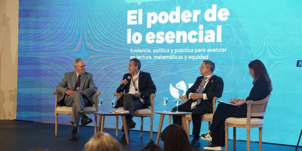  imagen Entidades del Minerd participando en el encuentro internacional &ldquo;El poder de lo esencial: evidencia, pol&iacute;tica y pr&aacute;ctica para avanzar en lectura, matem&aacute;tica y equidad&rdquo; 