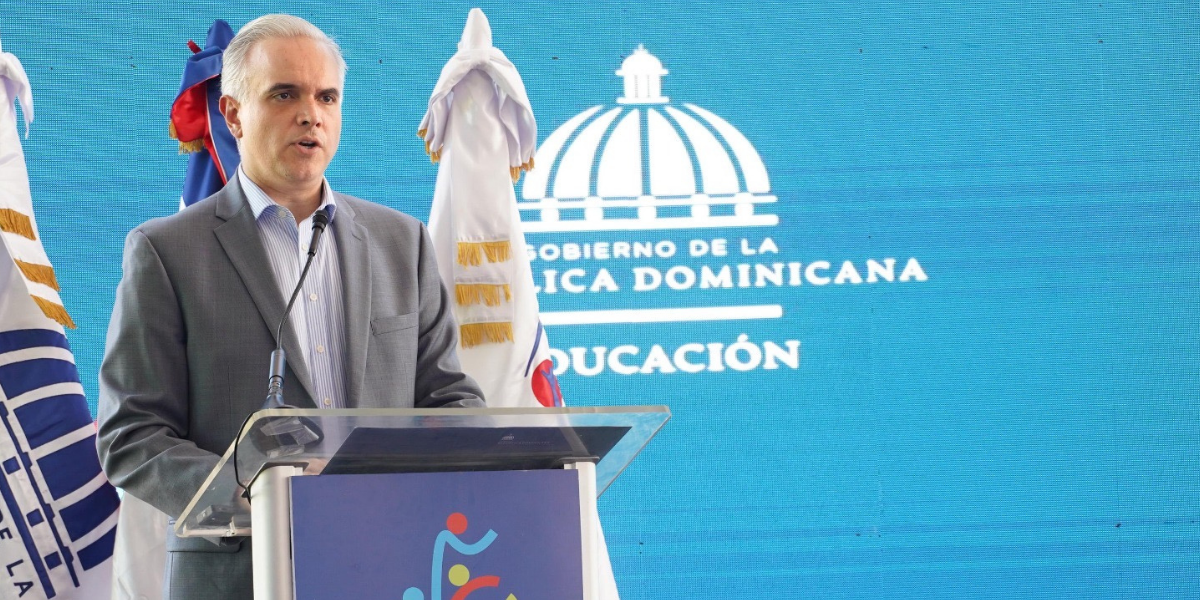  imagen acto inaugural del recorrido de la antorcha de los XI Juegos Escolares Deportivos Nacionales 