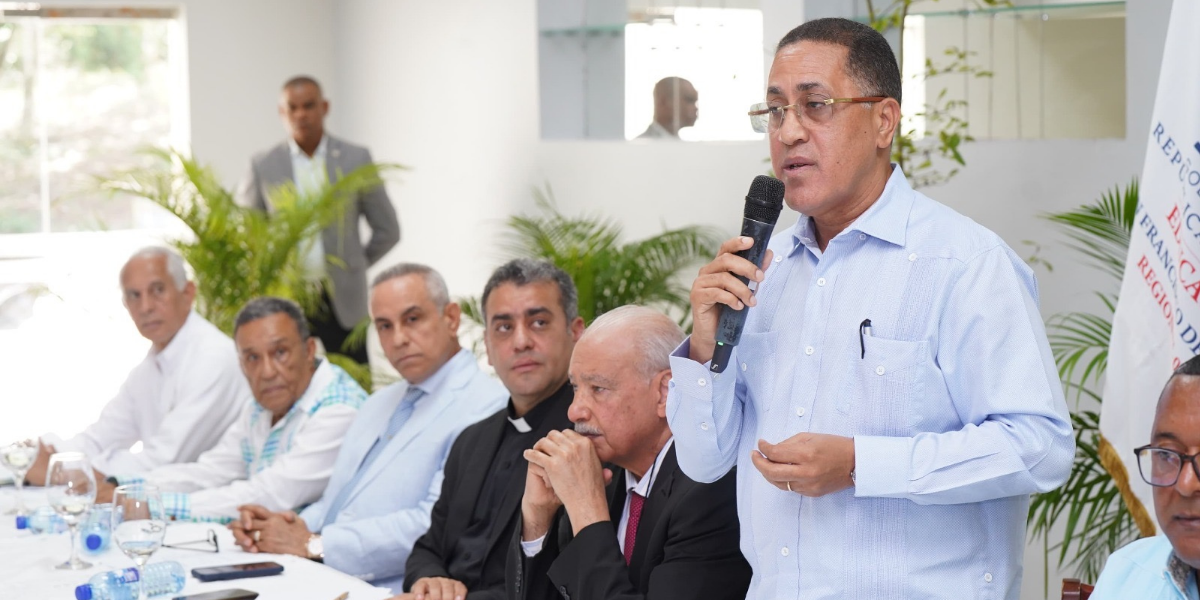  imagen &nbsp;viceministro D&rsquo;&Oacute;leo 