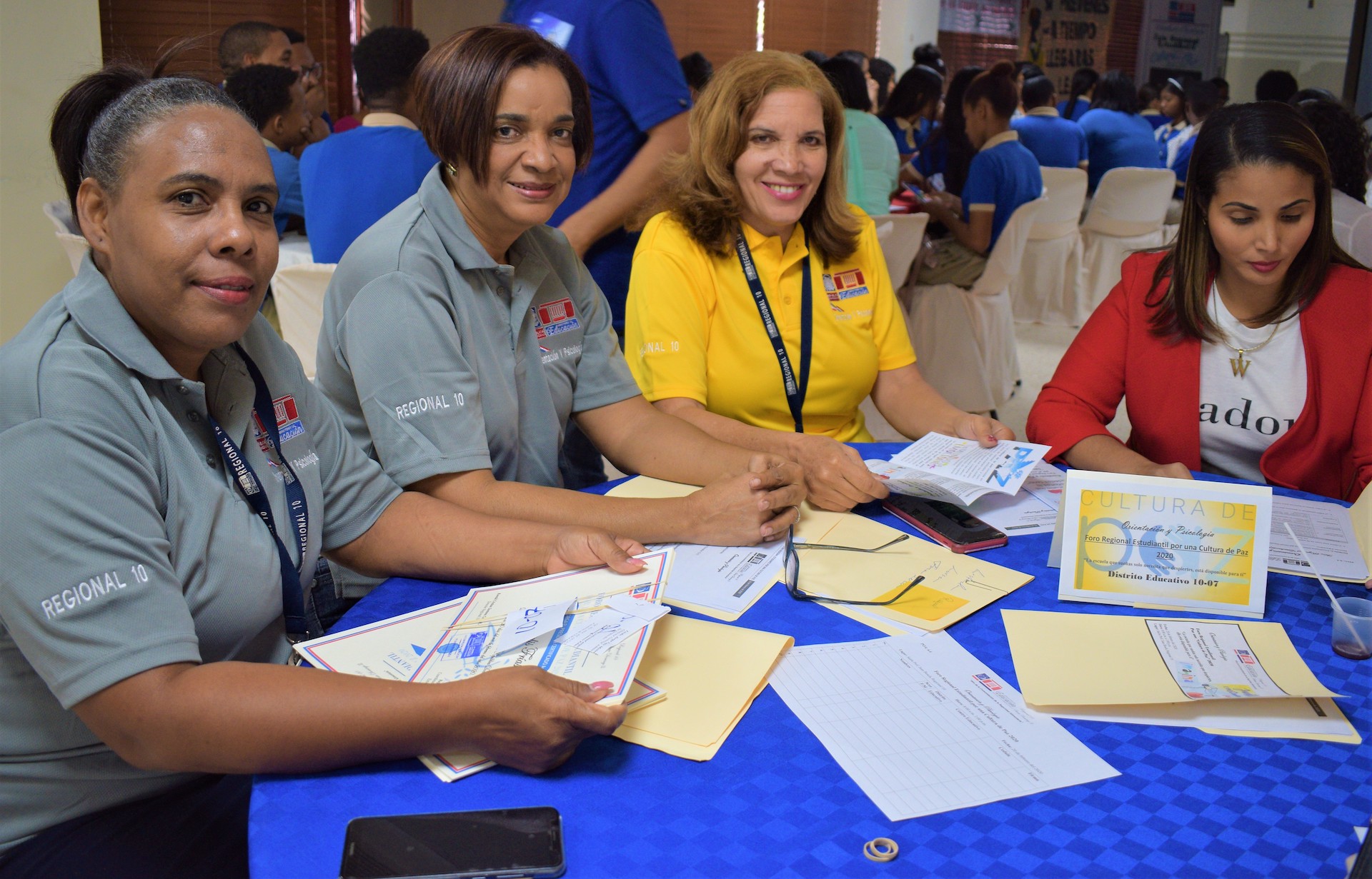  imagen Estudiantes participantes en el&nbsp;Foro Estudiantil por una Cultura de Paz 2020. 