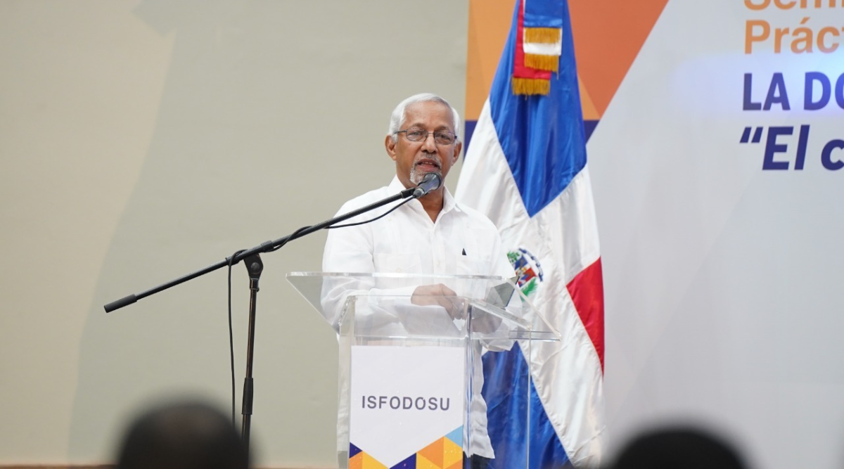  imagen Ministro de Educaci&oacute;n, &Aacute;ngel Hern&aacute;ndez.&nbsp; 