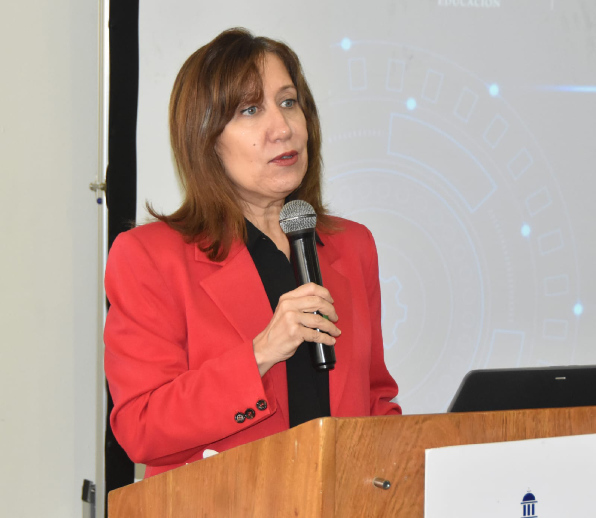  imagen Mesa directiva de pie. 