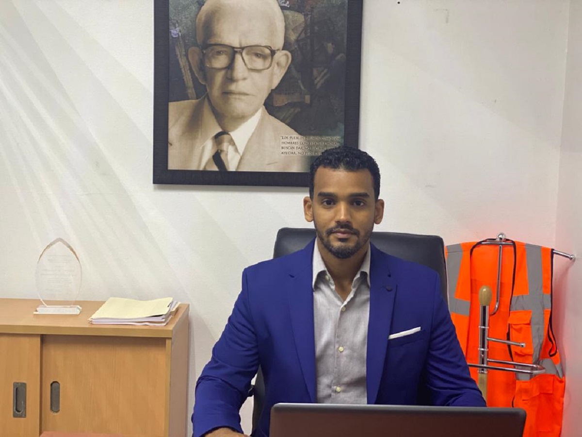  imagen El director de la Direcci&oacute;n de Riesgo de la cartera educativa, Carlos Darwin Mart&iacute;nez 