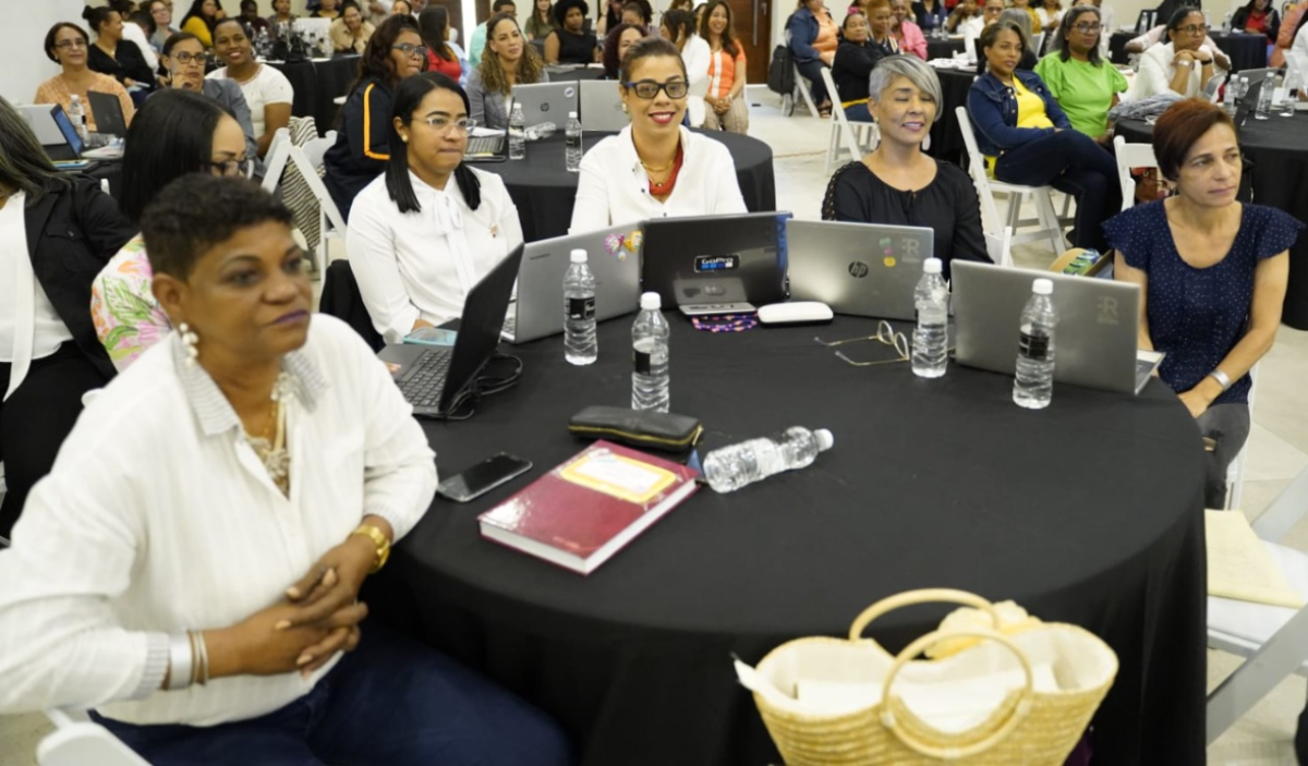  imagen Docentes en la jornada de capacitaci&oacute;n sobre Modelos Educativos Accesibles 