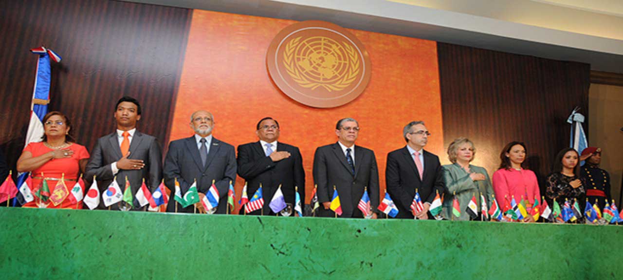  imagen Ministro de Educación apertura IX modelo internacional de las  Naciones Unidas 