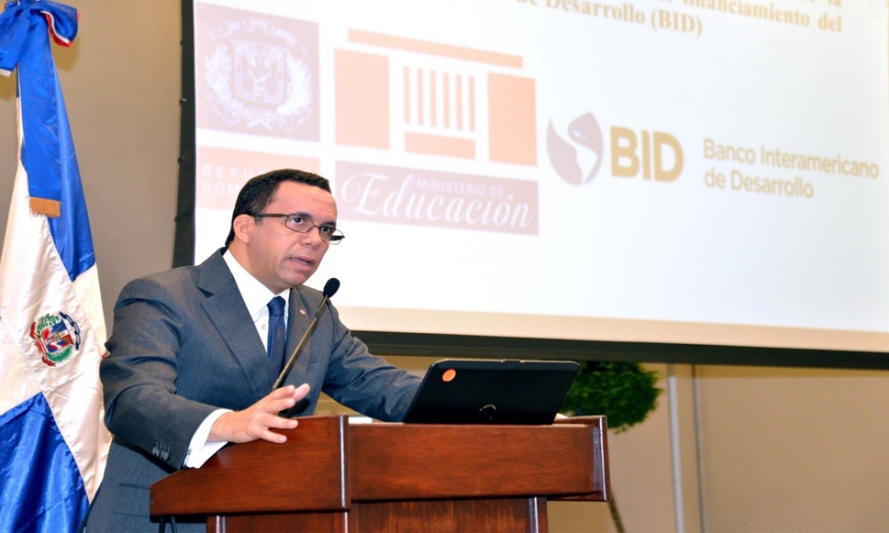  imagen Ministro Andr&eacute;s Navarro&nbsp;encabeza la apertura del Taller de Formulaci&oacute;n para el Fortalecimiento de la Calidad y de la Expansi&oacute;n de la Educaci&oacute;n T&eacute;cnico-Profesional 