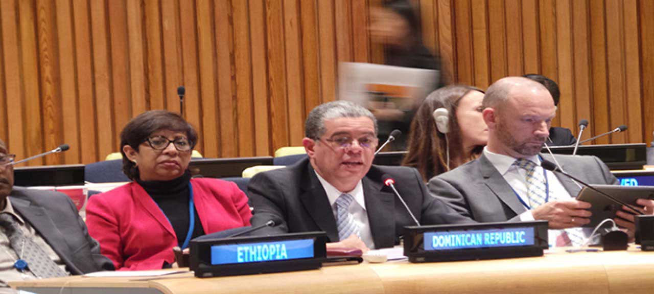  imagen Amarante Baret dice que ningún niño, sin importar raza o condición social, será marginado de la revolución educativa 