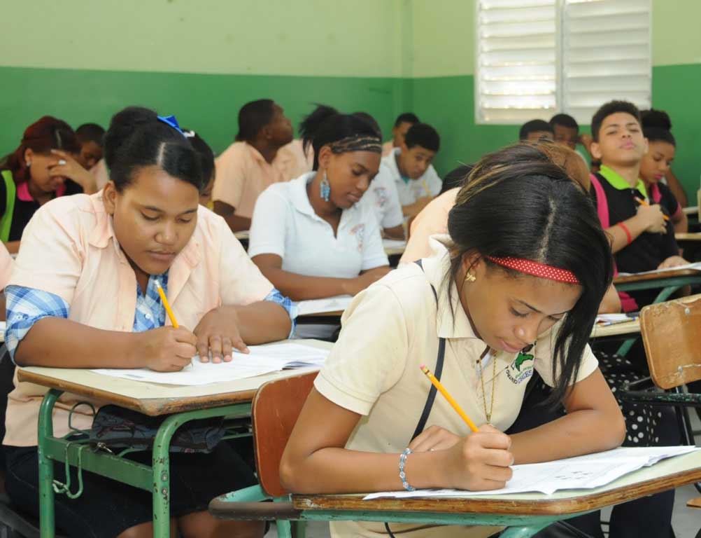  imagen Estudiantes pendientes de Pruebas Nacionales anterior al 2012, deben inscribirse para convocatoria de 2015 