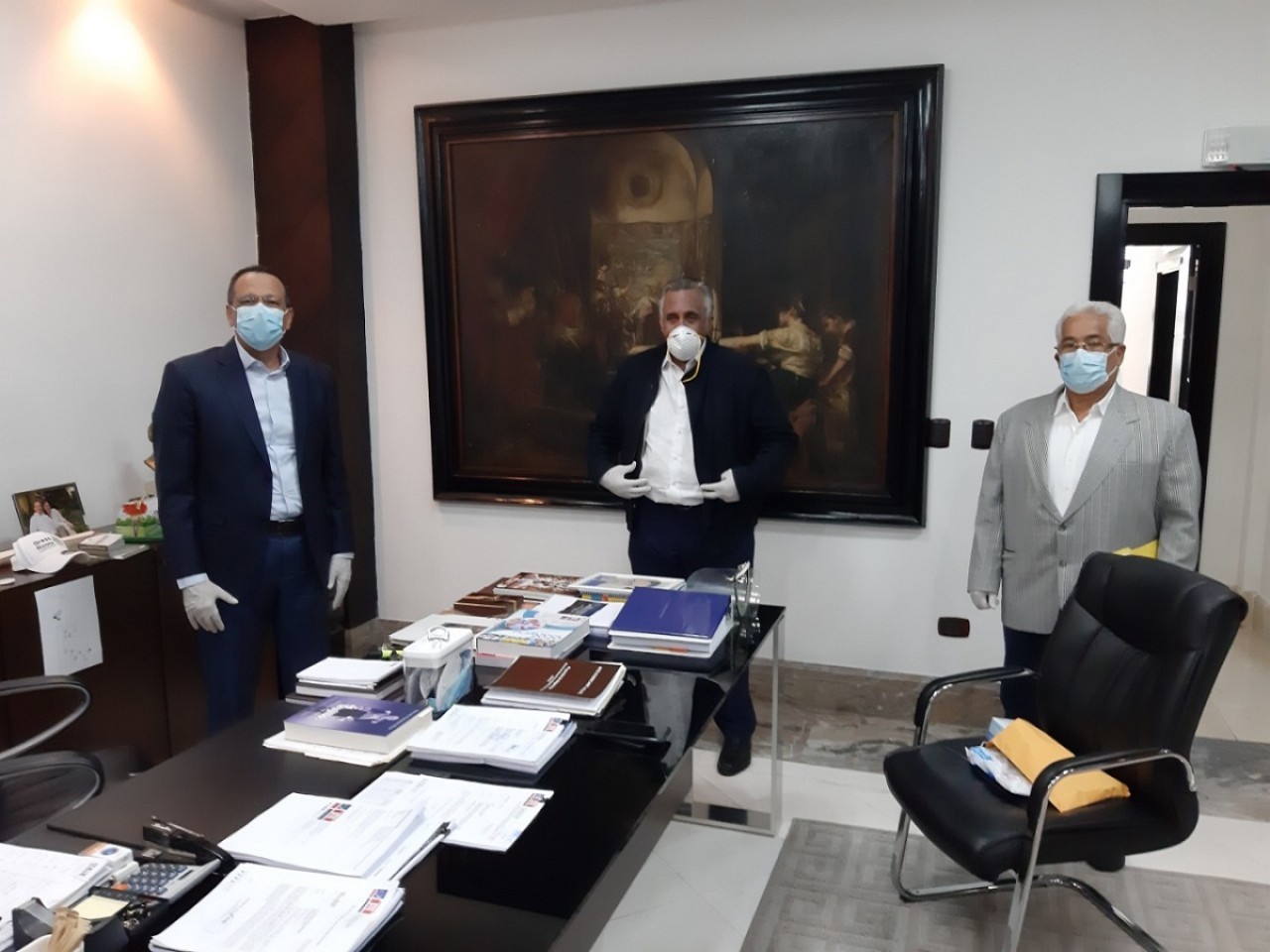  imagen El ministro de Educaci&oacute;n, Antonio Pe&ntilde;a Mirabal y el presidente del Comit&eacute; Ol&iacute;mpico Dominicano (COD), Luis Mej&iacute;a Oviedo 