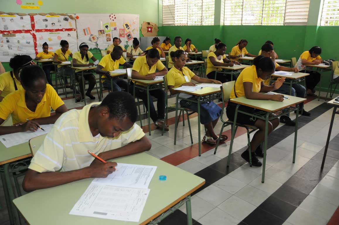  imagen Entre 56 y 60 por ciento de estudiantes pasaron en segunda convocatoria de Pruebas Nacionales 