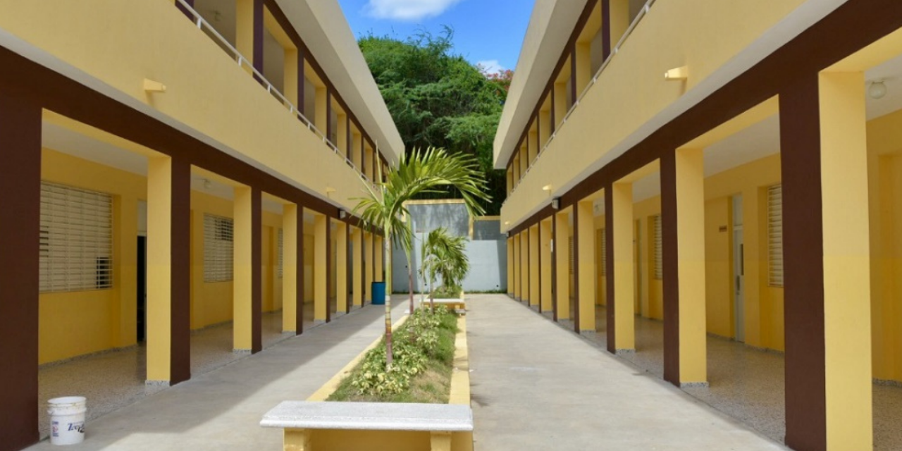  imagen Foto de escuela 